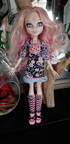 Poupée monster high - poupée, vipérine