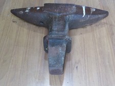 vecchia INCUDINE PER FABBRO 58 kg in ghisa metallo officina ferro battuto forgia