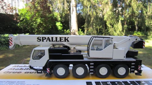 Conrad 2100 liebherr - conrad,
