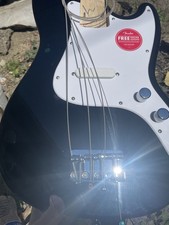Squier Bronco Bass Corpo