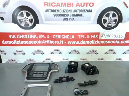 Mascherina autoradio - mascherina,