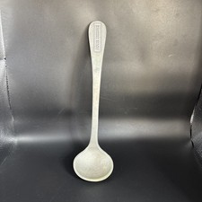 Mestolo per condimento