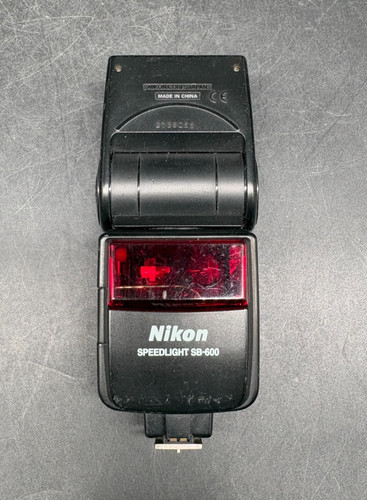 Nikon speedlight 600 flash - sb-600,