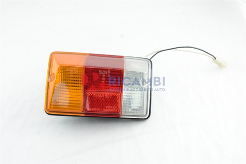 Plastica fanale posteriore - plastica,
