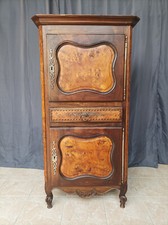 Uomo In Piedi Louis XV In Noce