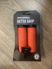 Race Face Getta Grip Lock-On