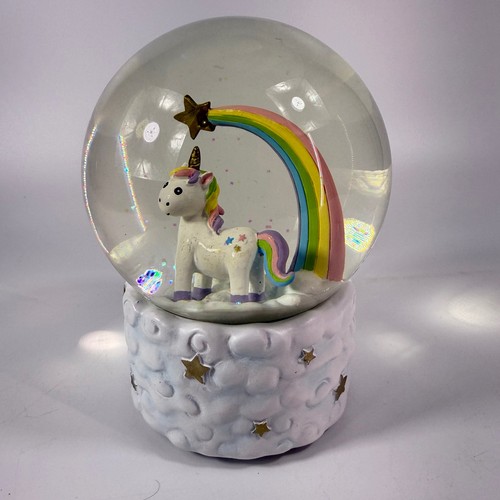 Stella arcobaleno unicorno