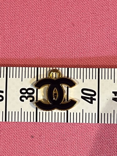 Pendentif breloque charm