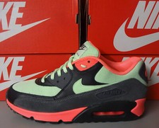 NIKE Air Max 90 Essential