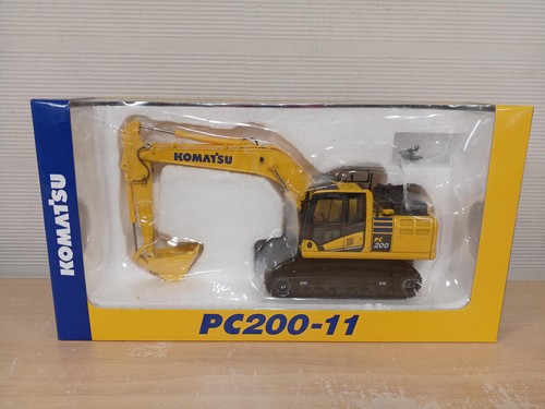 Komatsu 200 excavator - pc-200-11,