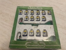 Rarissima squadra Subbuteo LW Brasile 16 giocatori ref. 410 in box da collezione
