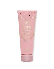 VICTORIA’S SECRET DARLING