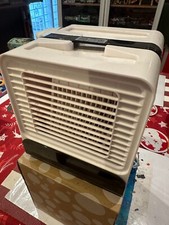 ventilatore da tavolo con evaporatore