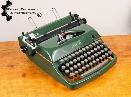Macchina scrivere - da,