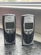 Nokia 8310 non testato due pezzi hobbisti 