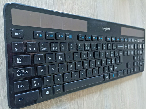 Tastiera wireless solare