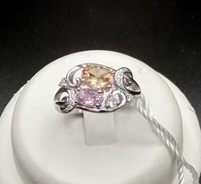 18KT WHITE GOLD COCKTAIL RING