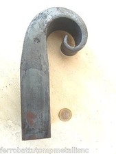 puntale forgiato in ferro