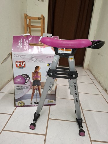 Attrezzo gambe glutei - attrezzo,