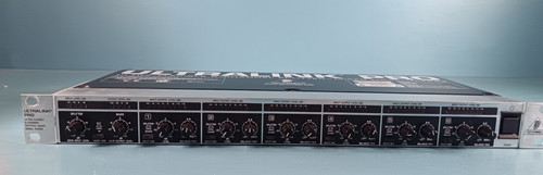 Behringer ultralink pro mx882 - ultralink,