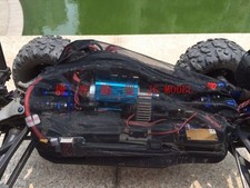 1/10 TRAXXAS SUMMIT E-REVO