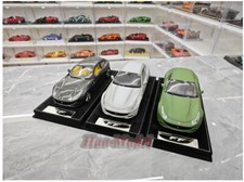 HH Model 1:18 FF Ferrari