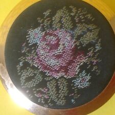 PORTACIPRIA D'EPOCA CON RICAMO