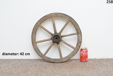 Vecchio carrello in legno