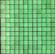 Mosaico in vetro verde