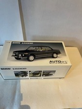 AUTOART 70503 BMW L 2002 tii