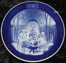 1990 ROYAL COPENHAGEN PIATTO