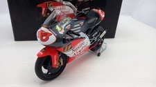  MIN122980046 Minichamps Aprilia 250 Valentino Rossi Assen GP 1998 1/12
