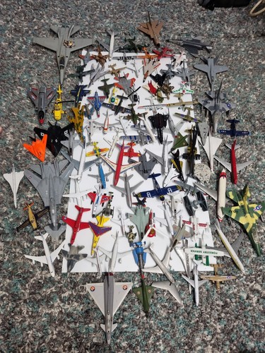 Huge job lot 104 model - huge,