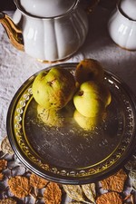 Vassoio placcato Argento Silverplated Sheffield , con incisione e piedini.