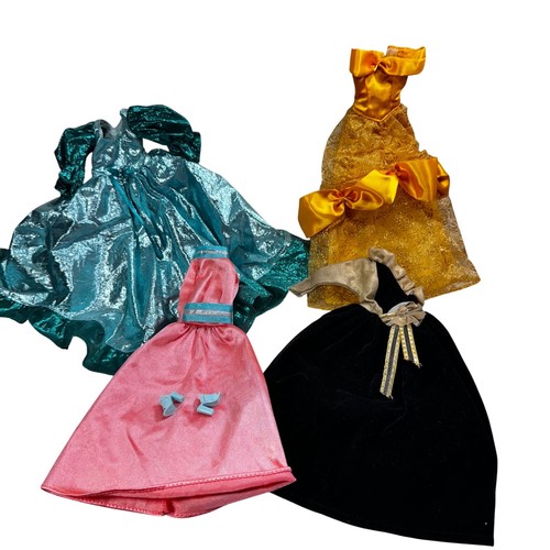 Lotto vestiti bambola barbie - lotto,