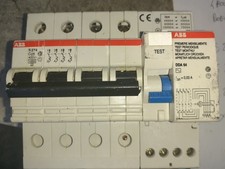 Interruttore Magnetotermico ABb S274 D63 + DDA64
