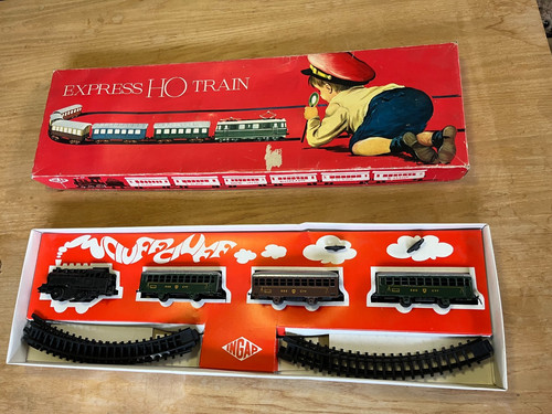 Treno molla in plastica - treno,
