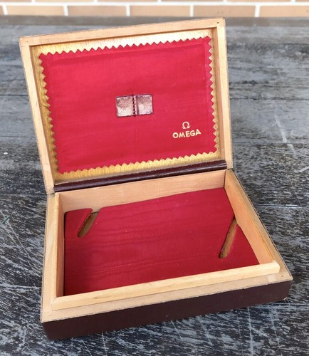 Omega vintage 1960 watch box - omega,