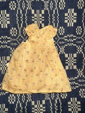 Vecchio vestito bambola taglia