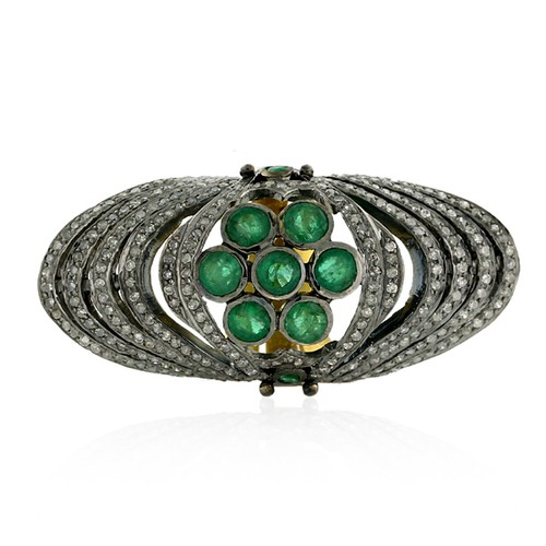 Anello con diamanti smeraldo