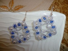 orecchini donna chiacchierino uncinetto con perle di Majorca fatti a mano