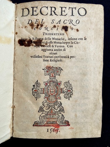 Decreto del sacro - del,