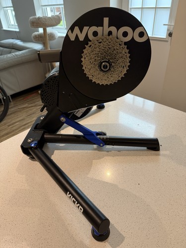 Wahoo kickr smart trainer - v4,