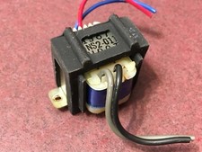 Ricambi Giradischi Hitachi HT-40S - Alimentatore/Trasformatore