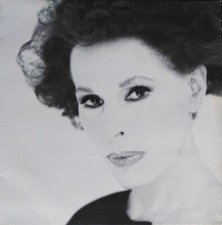 ORNELLA VANONI  " O "    LP 33
