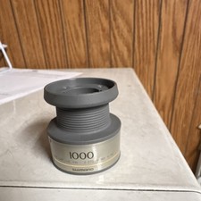 Shimano 1000 Spinning Reel