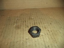 VESPA PK 50 XL (MOTORE V5X1M - 4 MARCE) VITE DADO MOZZO FRENO POSTERIORE