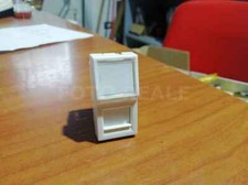 LEGRAND 682887 PRESA