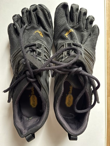 Vibram fivefingers train - vibram, v-train