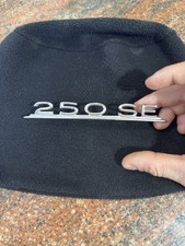 Mercedes W111, 250SE, scritta Originale Posteriore